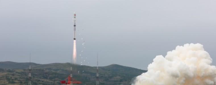 Китай изстреля тестова версия на нов космически кораб 