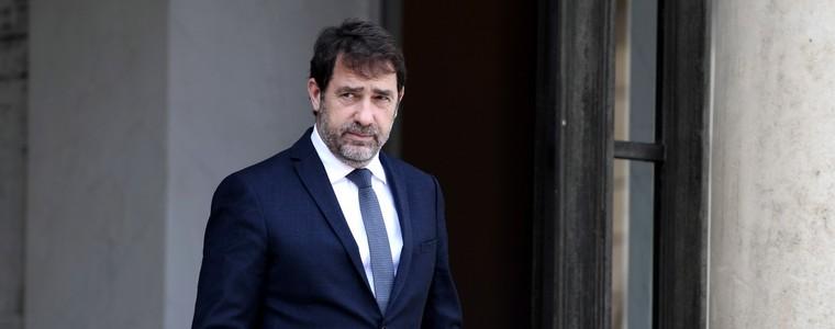 Париж: Страните от ЕС да отварят границите координирано