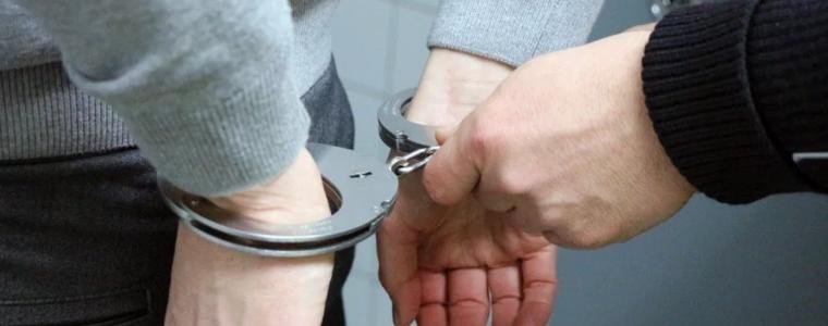 Трима са задържани след пътен инцидент и потрошено „Порше”