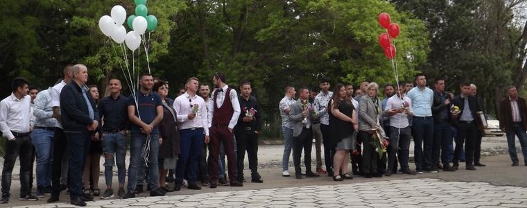 Зрелостниците с апел към Премиера да имат поне изпращане в училище