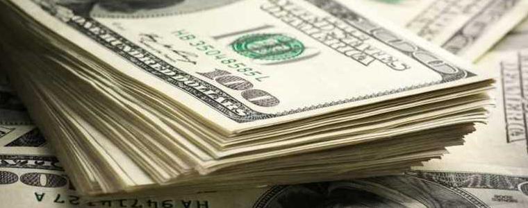 Драматичен срив на долара, невиждан от десетилетие