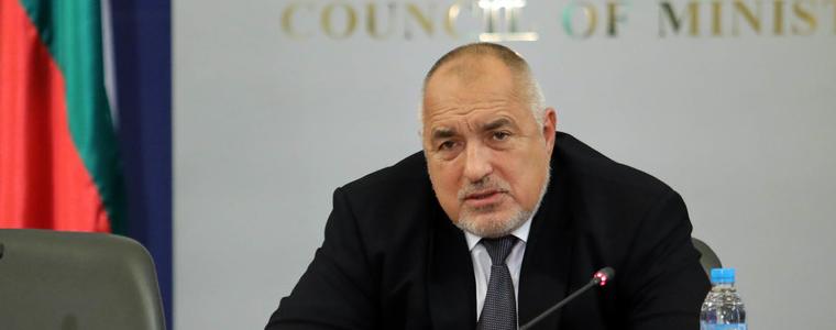 Пет министерски рокади 