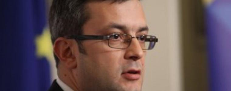 Тома Биков: Предсрочни избори не са вариант