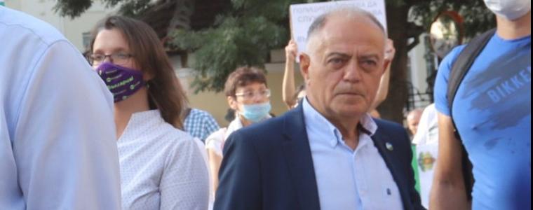 ДСБ зове за концентриран натиск върху властта, за да си отиде