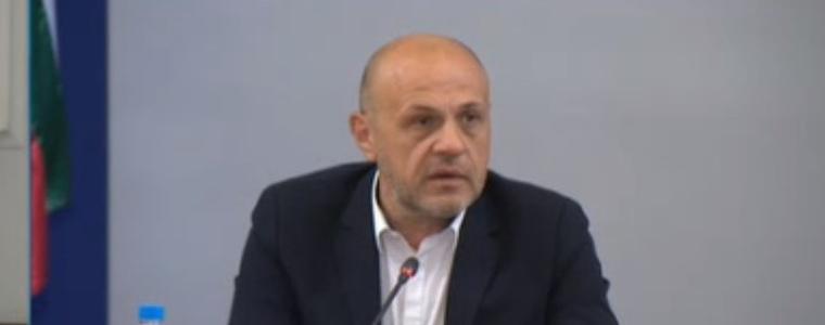 Оставка в края на септември, за да заработи преди това парламентът, предлага вицепремиер