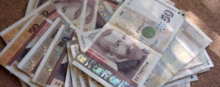 Българите спестяват и по време на епидемия, 57 млрд. депозити