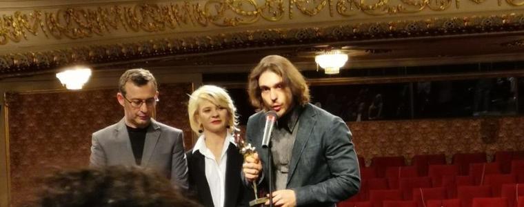 Роденият в Добрич Милен Апостолов с награда „Икар” за музика