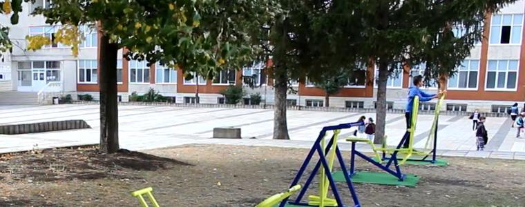 Второкласник от СУ „Любен Каравелов” с коронавирус, класът премина онлайн 