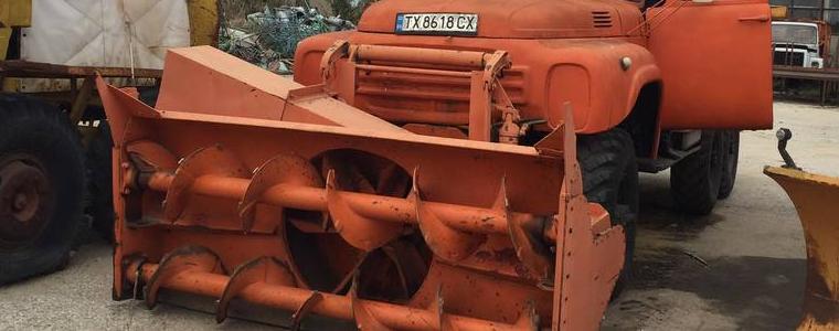 Извършиха проверка на техниката за зимно поддържане в областта