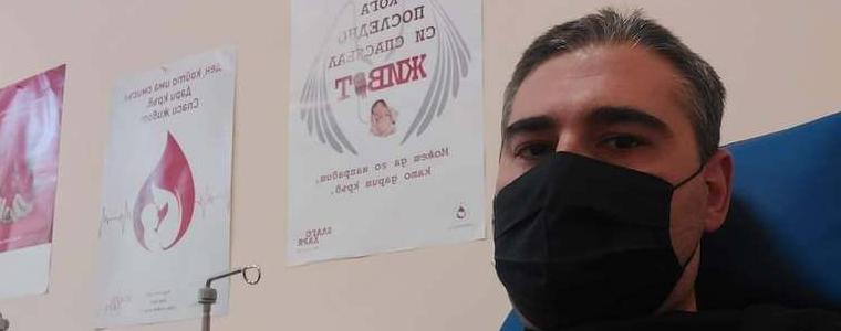 Областният управител дари кръвна плазма за мъж с Ковид-19 от Добрич