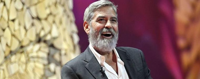 Джордж Клуни бил в болница с панкреатит, свалил 13 кг за роля  