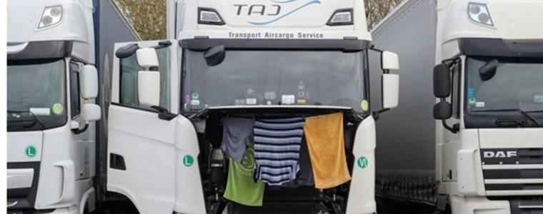 Опашката от камиони във Великобритания, чакащи да влязат във Франция, се стопи до по-малко от 200 транспортни средства