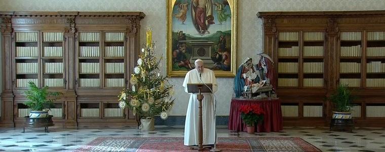 Папа Франциск: 2021 е година на семейството