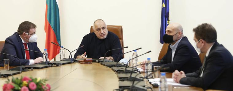 Извънредната епидемична обстановка се удължава до 30 април