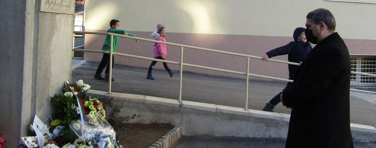 Областният управител на Добрич се поклони пред паметта на Хр. Ботев