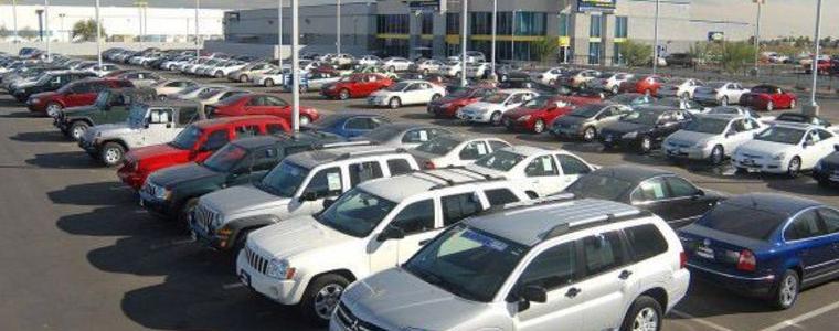 Спад на вноса и продажбите на автомобили заради пандемията