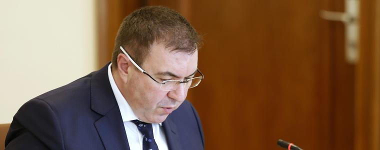 Ангелов: Пунктовете за ваксиниране ще бъдат видими на специална карта