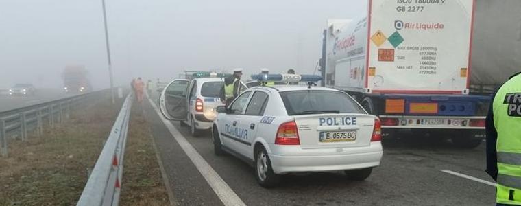 АПИ: Не е имало лед на магистрала "Струма" при вчерашната верижна катастрофа