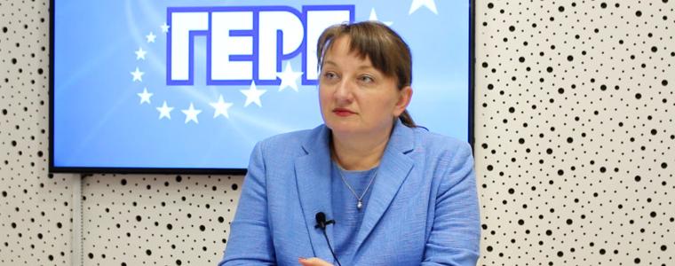 Деница Сачева: Доказала съм, че умея да слушам хората, да чувам проблемите и да намирам решения (ВИДЕО)