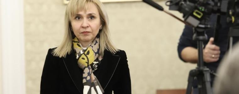 Омбудсманът не разбира упорството на МОН да проведе малките матури