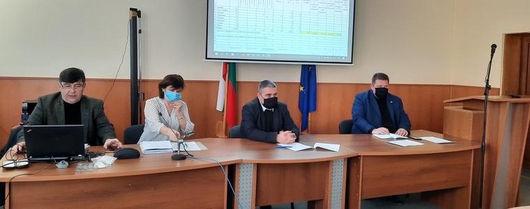 План-приемът  в училищата за следващата учебна година предвижда 57 паралелки след 7-ми клас