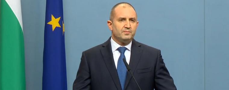 Румен Радев атакува в КС законотворческата практика на депутатите