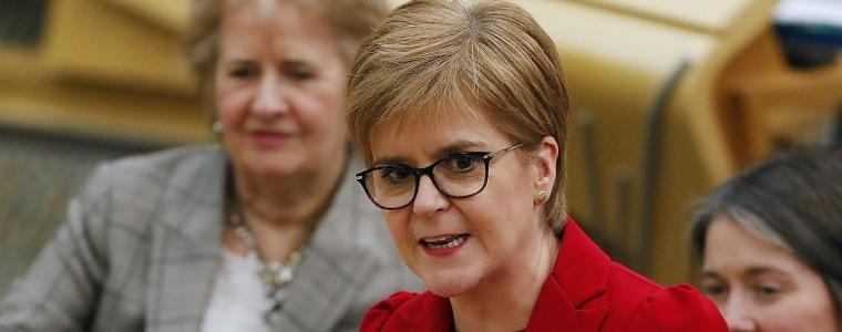 Шотландия заплаши да затвори границата с Англия