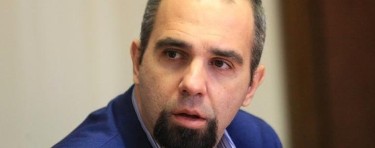 Симеонов: Управляващите печелят и при високи, и при ниски нива на коронавирус