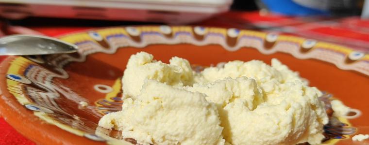  Сладка сряда: Да си направим здравословно свежо сирене с продуктите от Фермерски пазар (ВИДЕО)