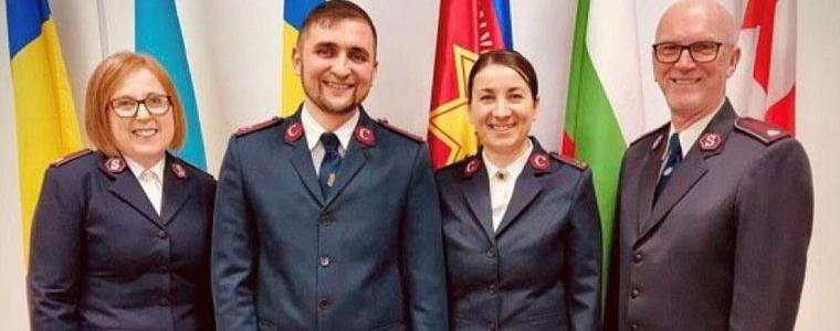 Австралийците помагат за издигането на знамето в България