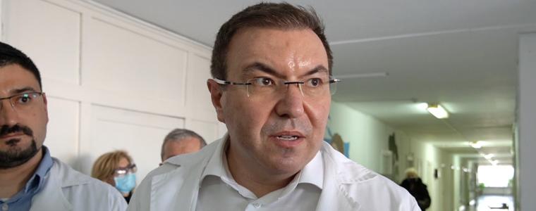 Министър Костадин Ангелов в Добрич: Спокоен съм за хората тук, няма натиск върху здравната система (ВИДЕО)