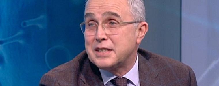 Проф. д-р Никола Владов: Не разбирам логиката да затварят училища, а отварят молове