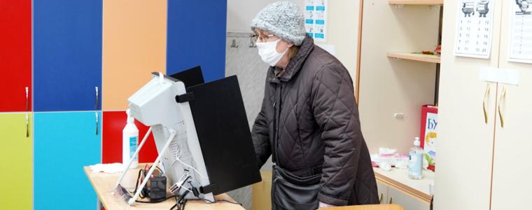 Временно е преустановено машинното гласуване в област Добрич