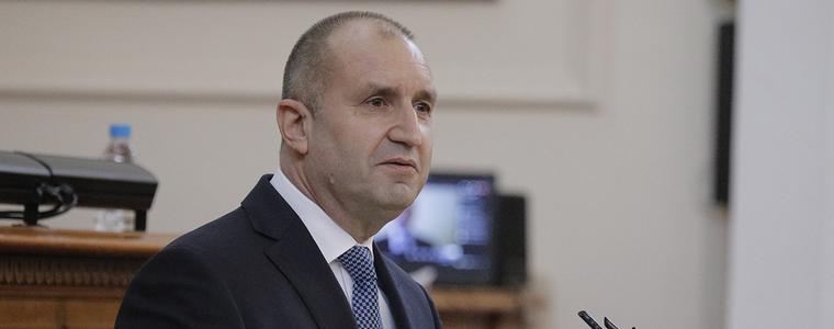 Президентът Радев връчва третия мандат на БСП
