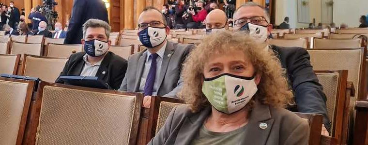Албена Симеонова: Най-сетне се видя, че НС не е само орган, който да изпълнява прищевките на управляващите