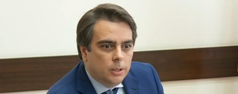 Асен Василев: НАП е отписала 10 млрд. лева задължения