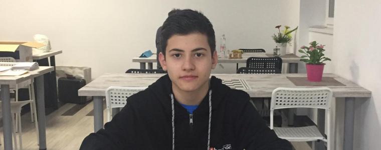 Добричкият талант Момчил Петков на крачка от финалите на Световната купа по шах