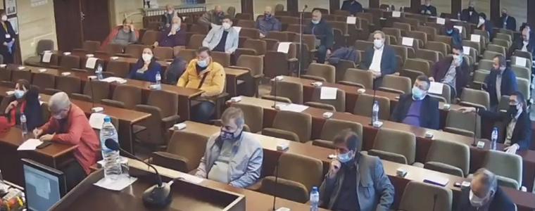 Общински съвет - Добрич заседава днес