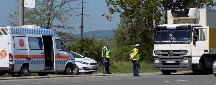 Започват засилени проверки на товарните автомобили и автобусите
