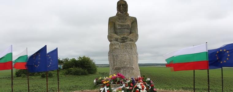 Поклон и памет за непокорните селяни от  Грекова могила (ВИДЕО)