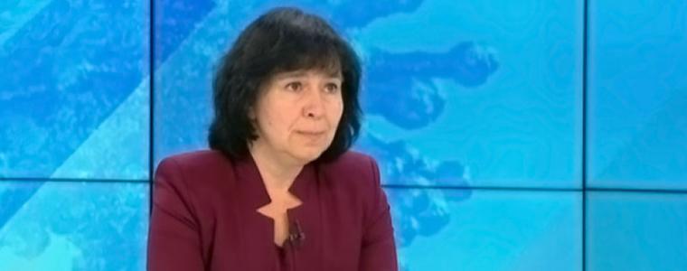 Проф. Пенка Петрова: Мутациите на коронавируса ще го водят към отслабване и по-малка агресия към човека