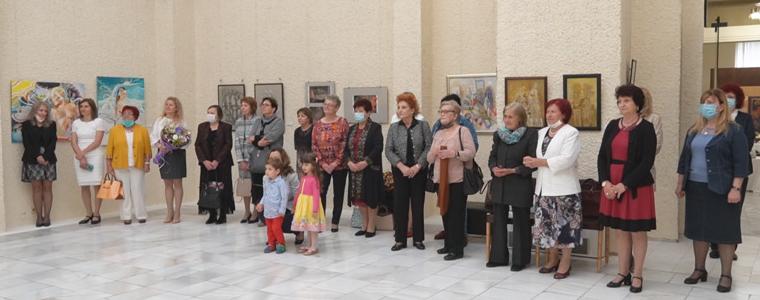 С тържество, плакети и грамоти на 1 юни се отбелязаха 70 години яслено дело в Добрич (ВИДЕО)