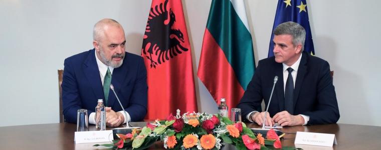 Стефан Янев: Различията между София и Скопие не трябва да се решават на полето на европейската дипломация