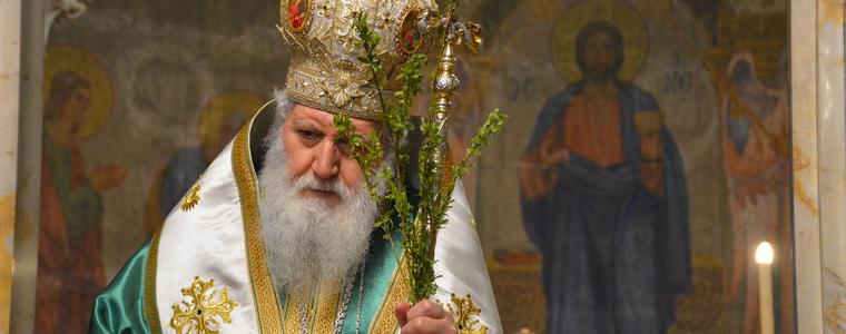 Състоянието на патриарх Неофит се подобрява