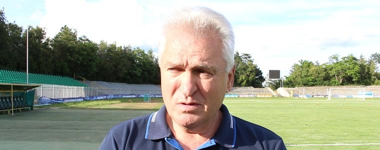 Валентин Василев: Целта е място в средата на класирането (ВИДЕО)