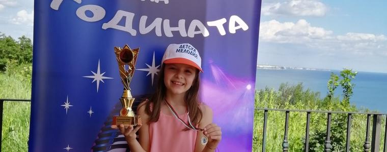 9-годишната Ванина Григорова от Студио „Сарандев“ с трето място на „Детска мелодия на годината“