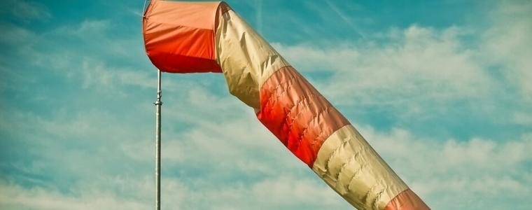 Жълт код за силен вятър в област Добрич