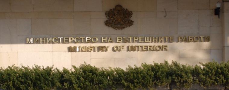 МВР: Изборният ден протича спокойно