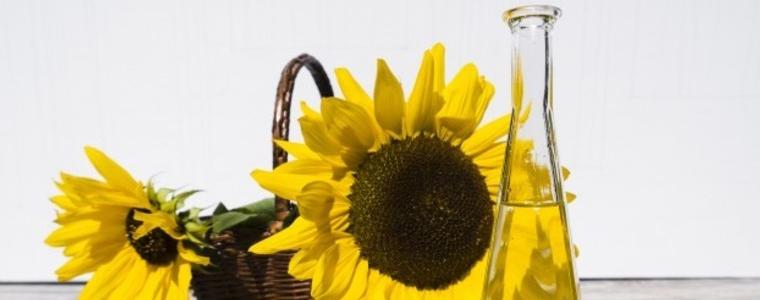 Олиото поскъпва с 2 лева от борсата до магазина, цената му продължава да расте