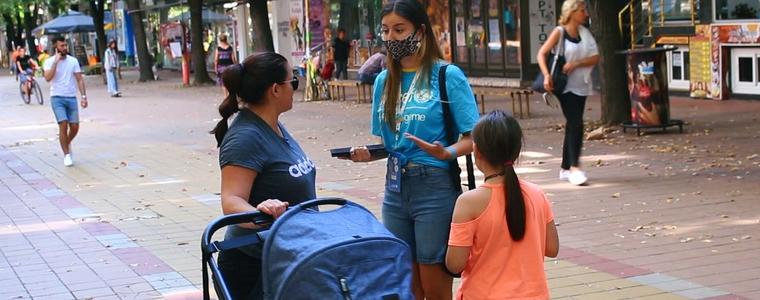 Екип на УНИЦЕФ разяснява в Добрич опасностите за децата, които крие интернет пространството  (ВИДЕО)